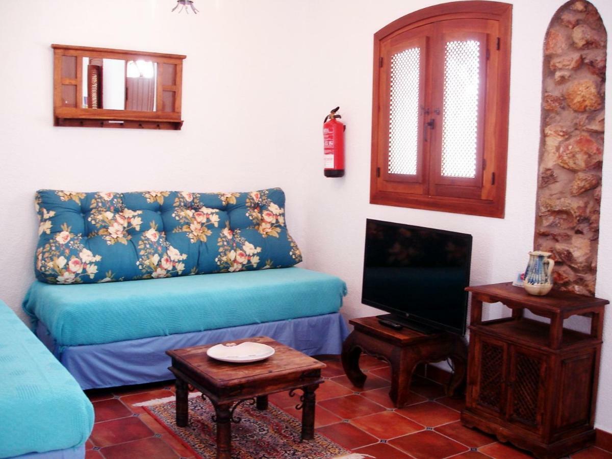Large One-Bedroom Apartment
